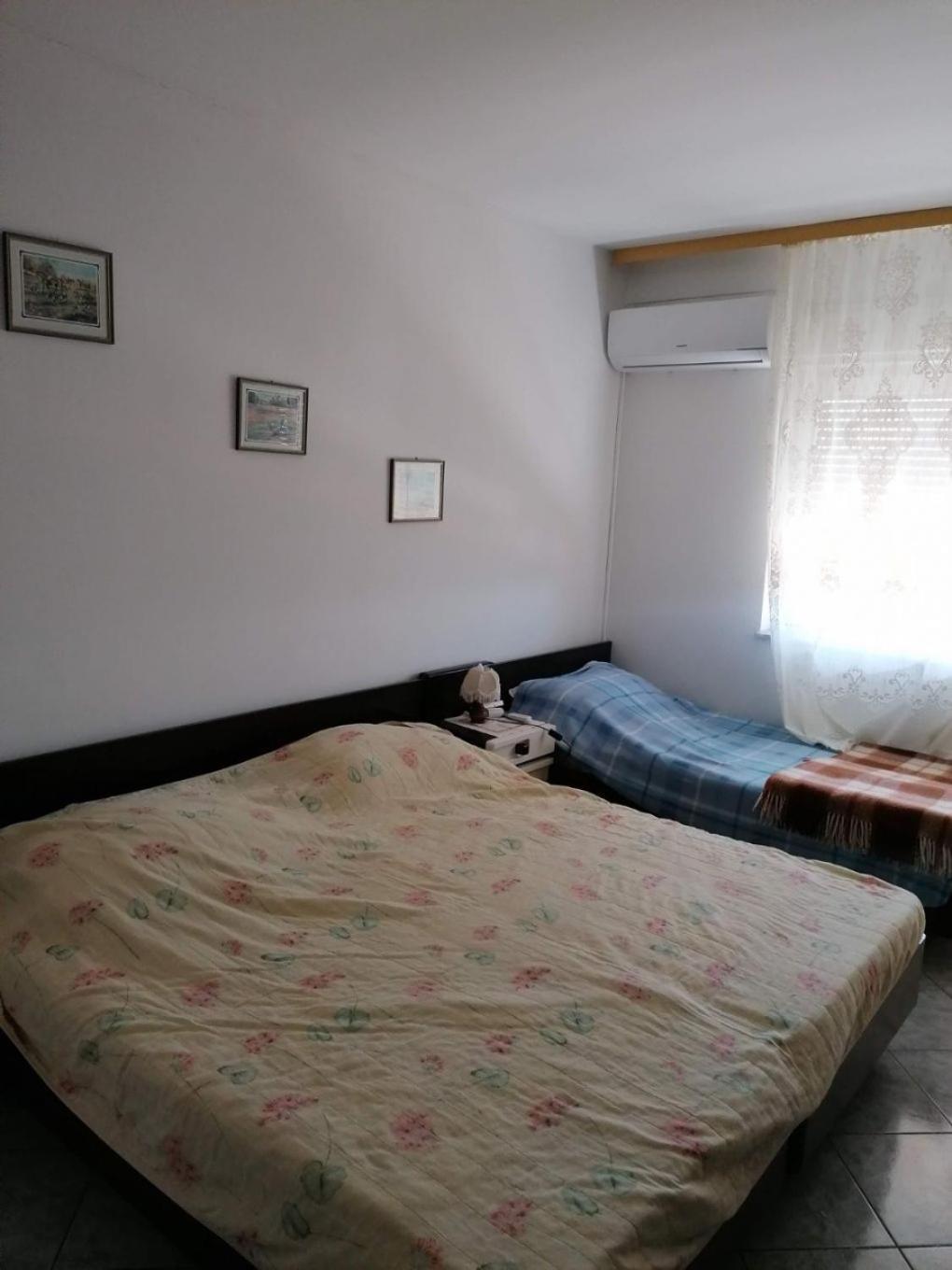 Apartments Olgi - Free Parking Цриквениця Екстер'єр фото