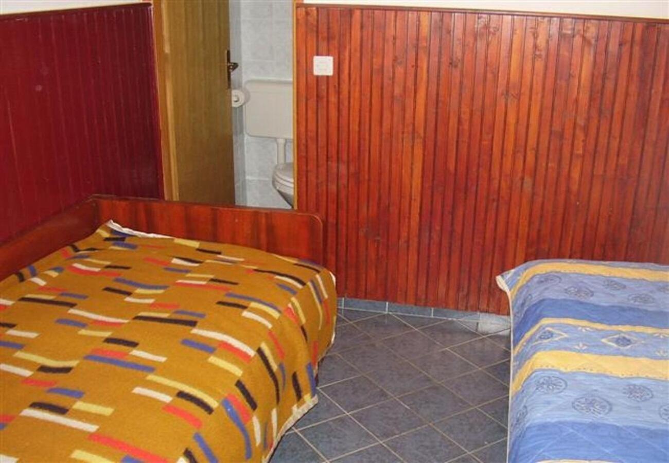 Apartments Olgi - Free Parking Цриквениця Екстер'єр фото